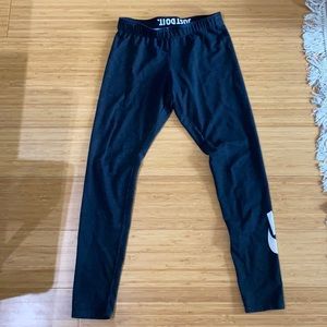 Nike leggings